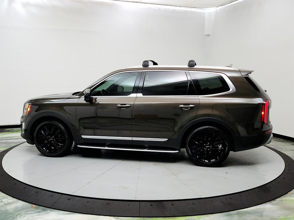 2022 Kia Telluride SX photo