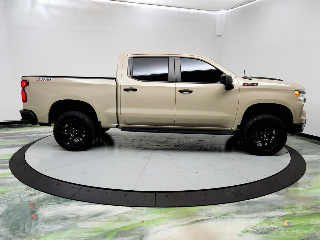 2023 Chevrolet Silverado 1500 LT TB photo