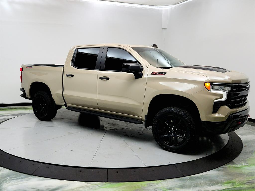 2023 Chevrolet Silverado 1500 LT TB photo