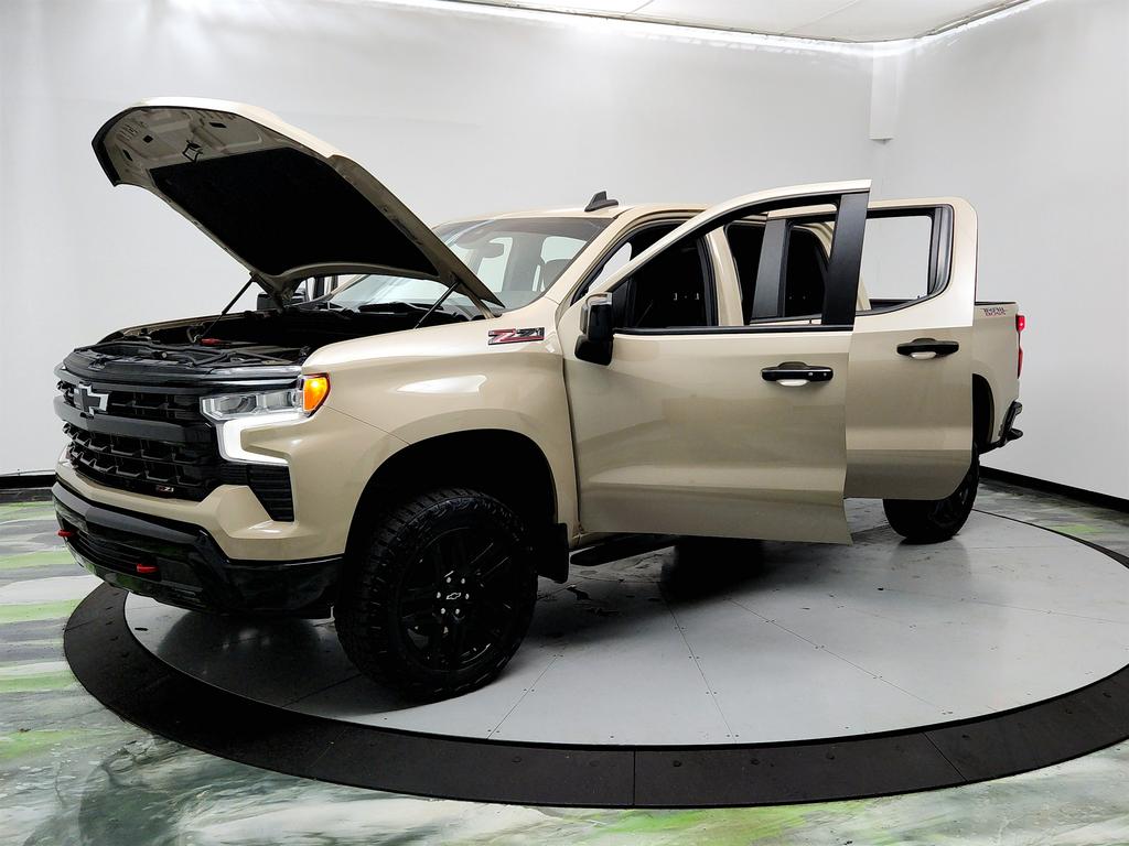 2023 Chevrolet Silverado 1500 LT TB photo