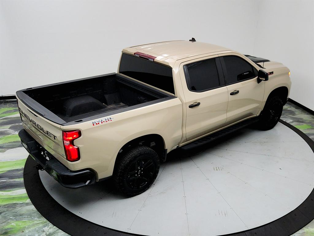 2023 Chevrolet Silverado 1500 LT TB photo