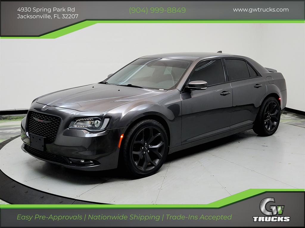 Chrysler 300 S V6 RWD
