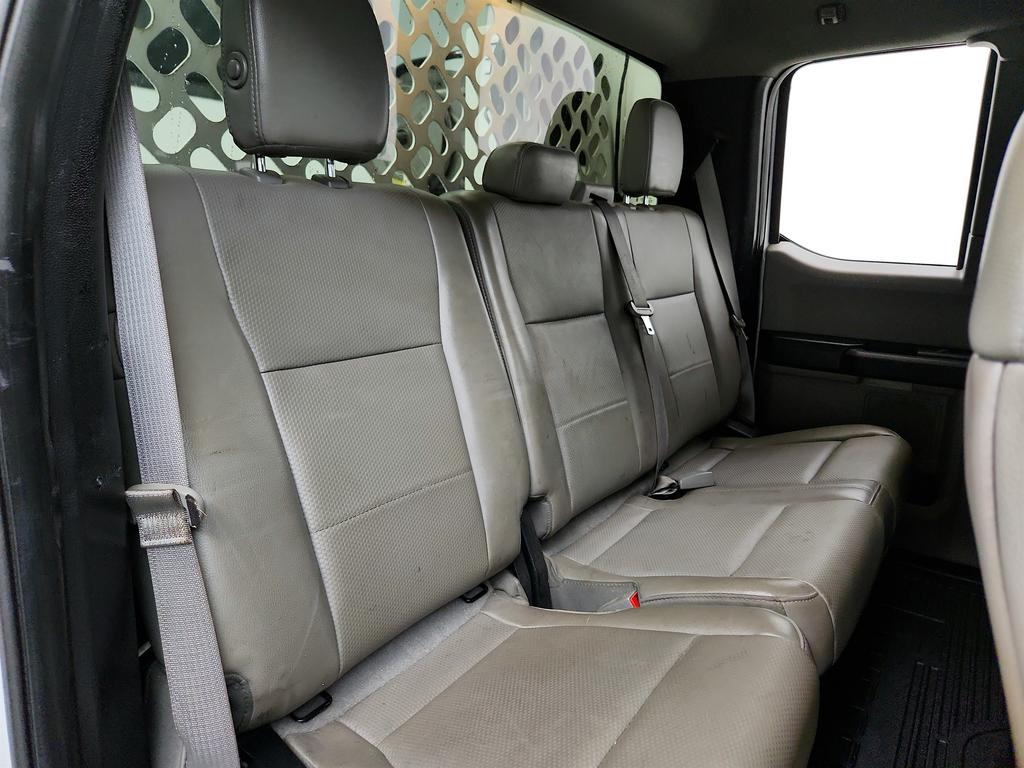 2018 Ford F-350 - $14,995