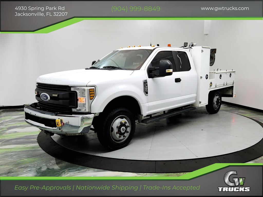 2018 Ford F-350 - $14,995