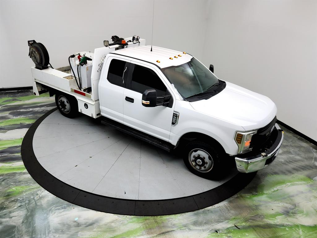 2018 Ford F-350 - $14,995