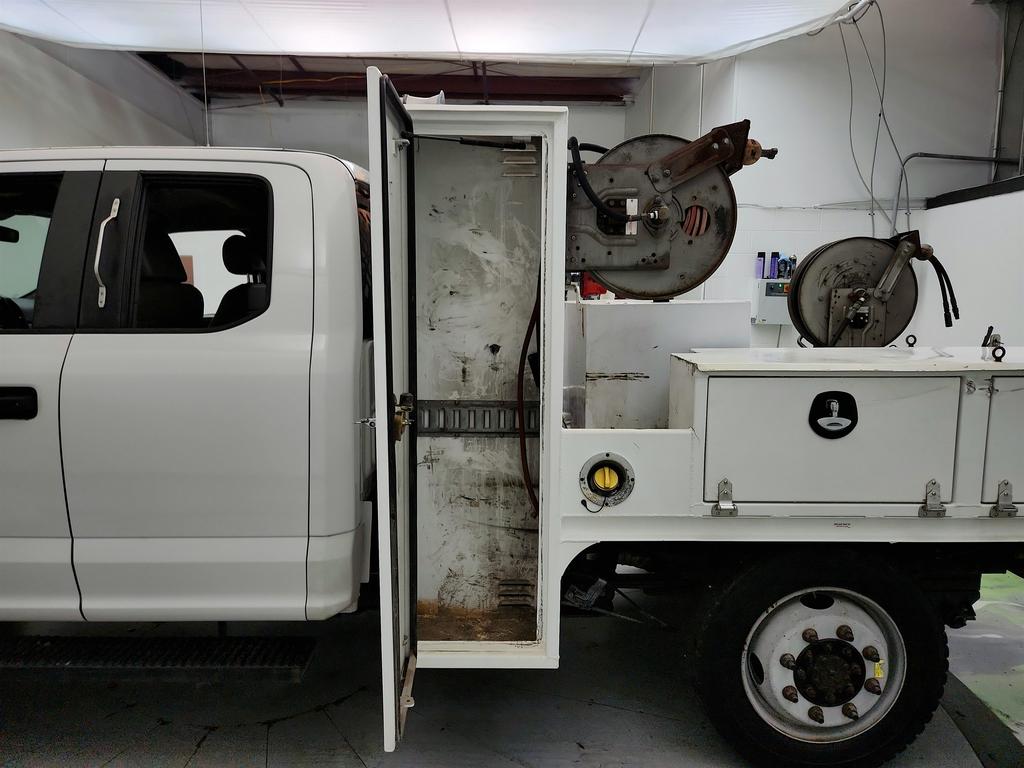 2018 Ford F-350 - $14,995