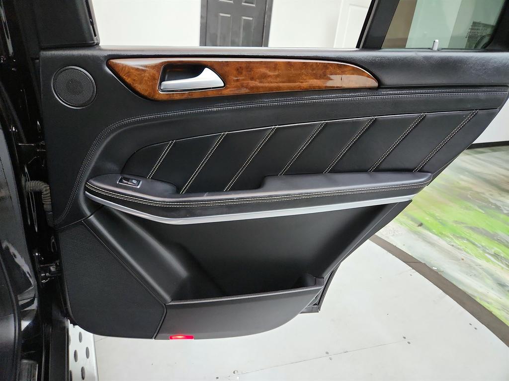2017 Mercedes-Benz GLS - $21,350