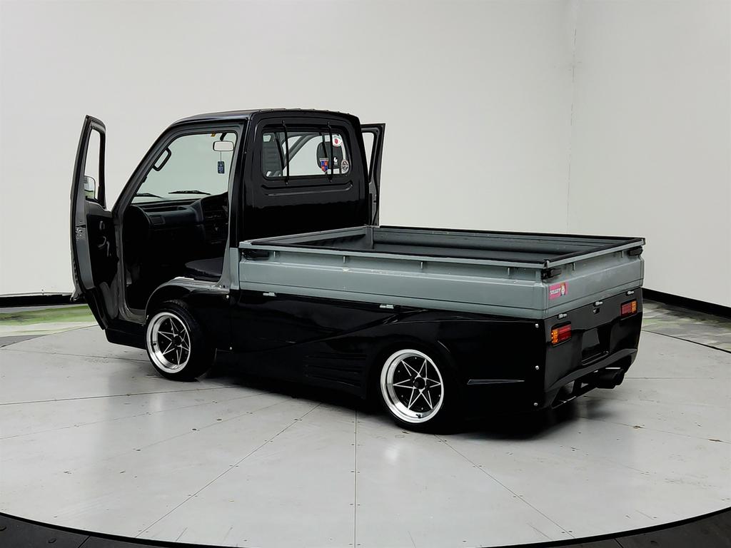 1995 Suzuki Carry - $17,895