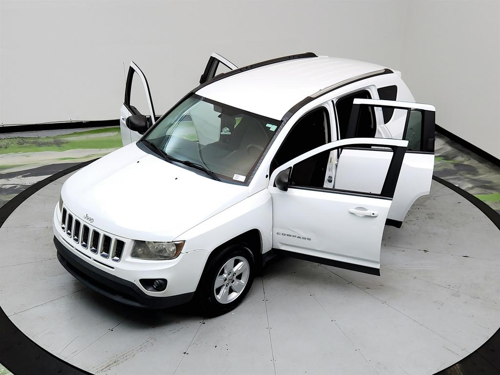 2014 Jeep Compass - $2,850