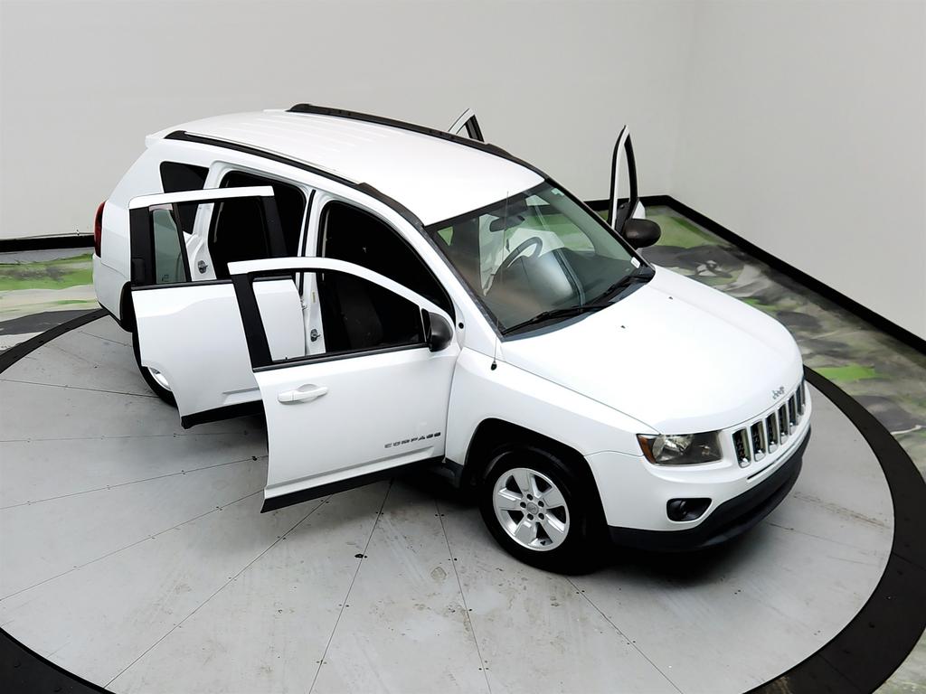 2014 Jeep Compass - $2,850