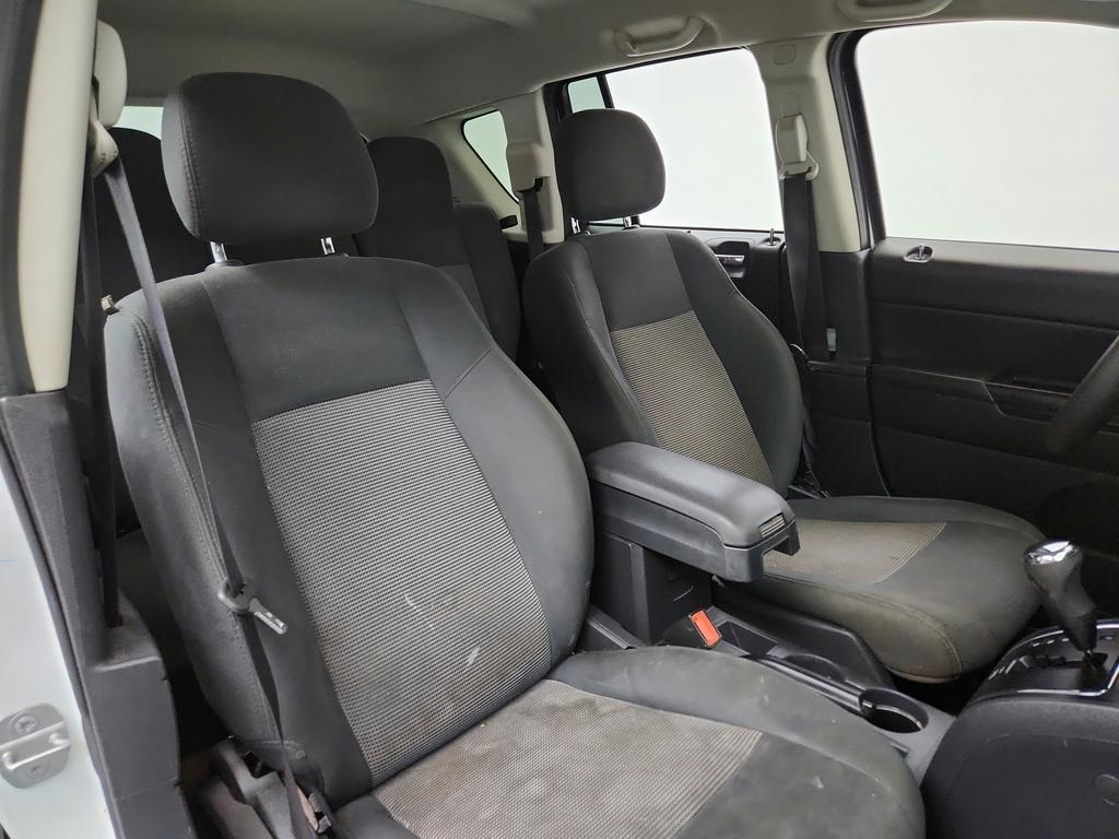 2014 Jeep Compass - $2,850