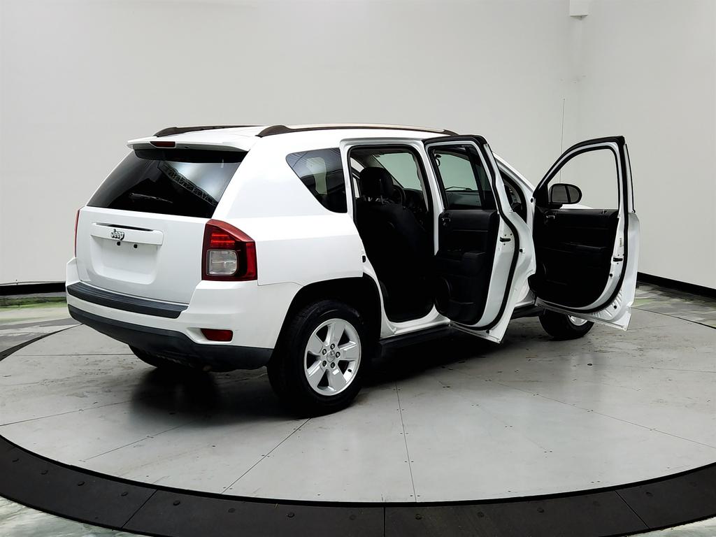 2014 Jeep Compass - $2,850