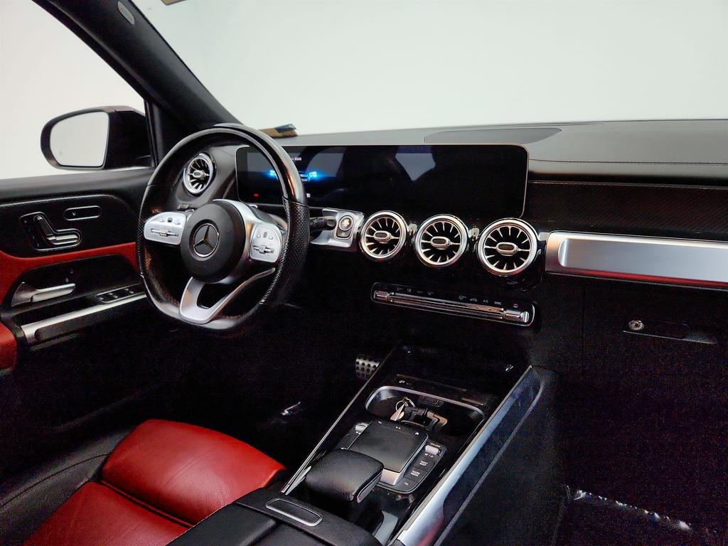 2021 Mercedes-Benz GLB - $19,195