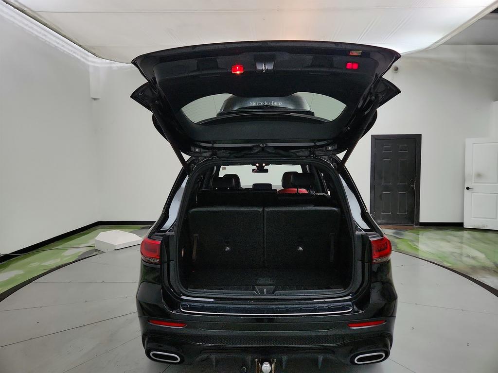2021 Mercedes-Benz GLB - $19,195