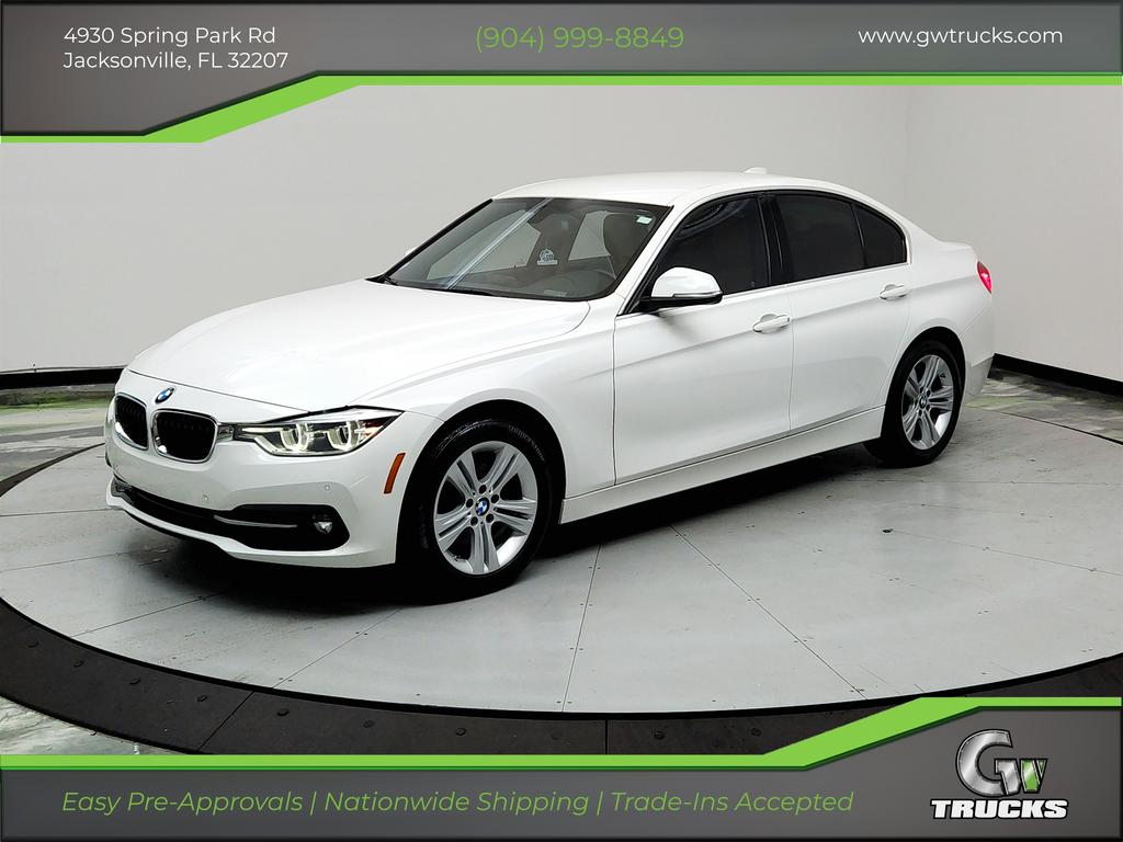 BMW 3 Series 330i Sedan RWD