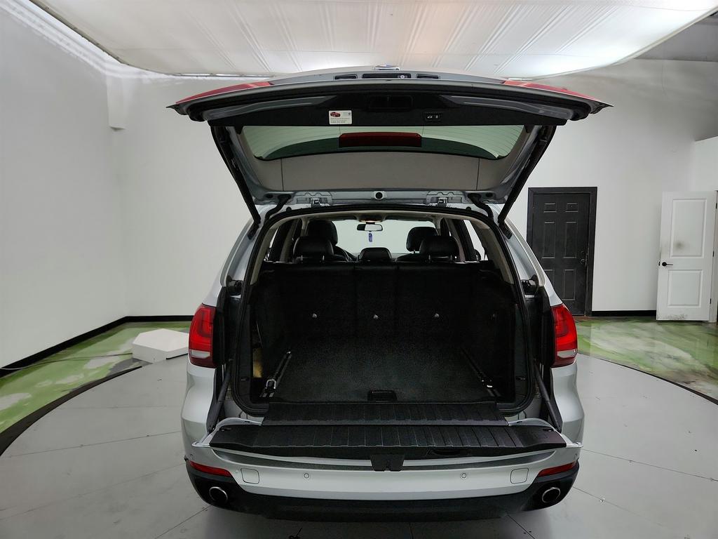 2014 BMW X5 - $9,395