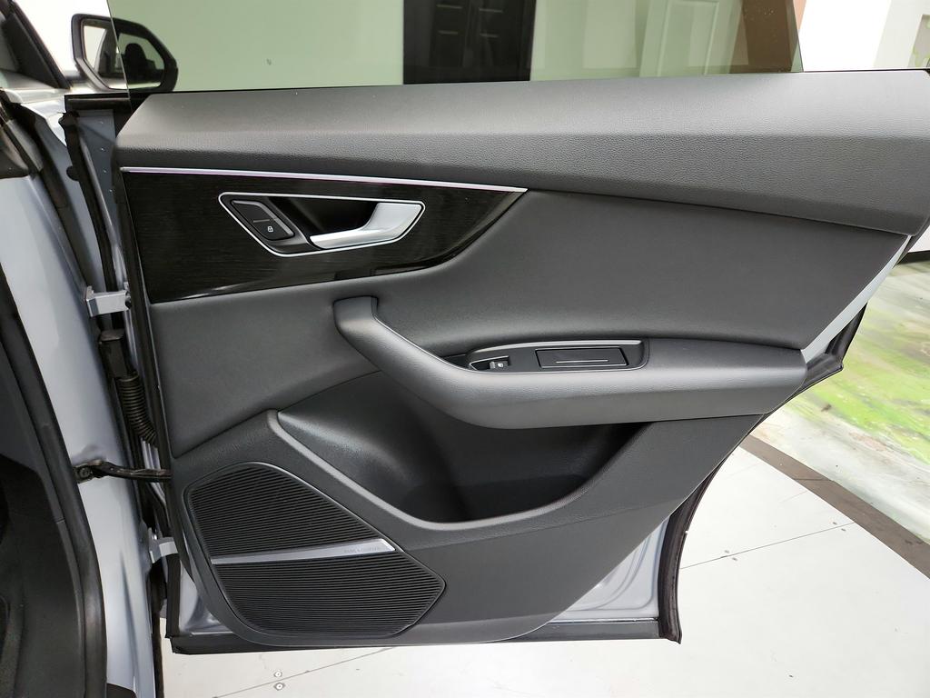 2019 Audi Q8 - $20,250