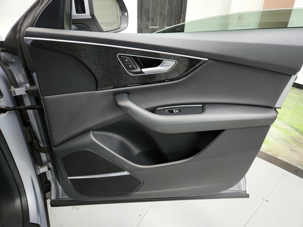 2019 Audi Q8 - $20,250