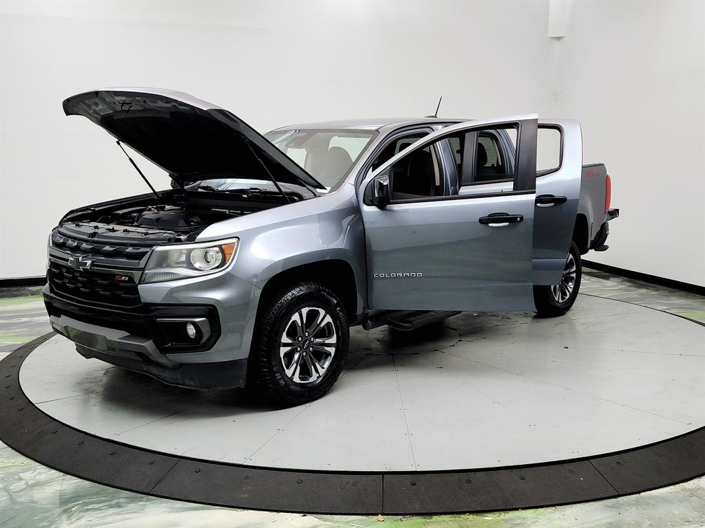 2021 Chevrolet Colorado - $17,995