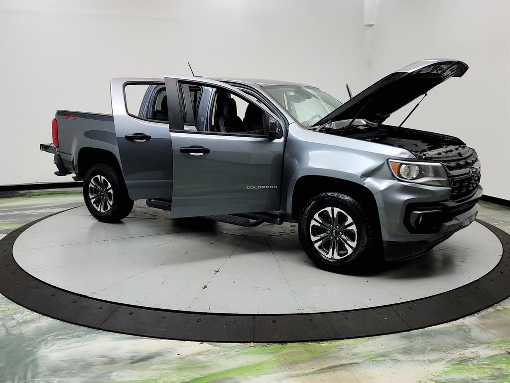 2021 Chevrolet Colorado - $17,995