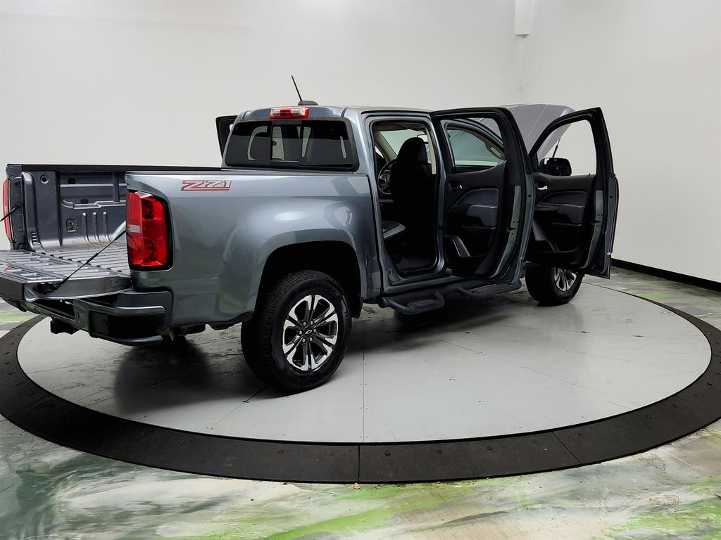 2021 Chevrolet Colorado - $17,995