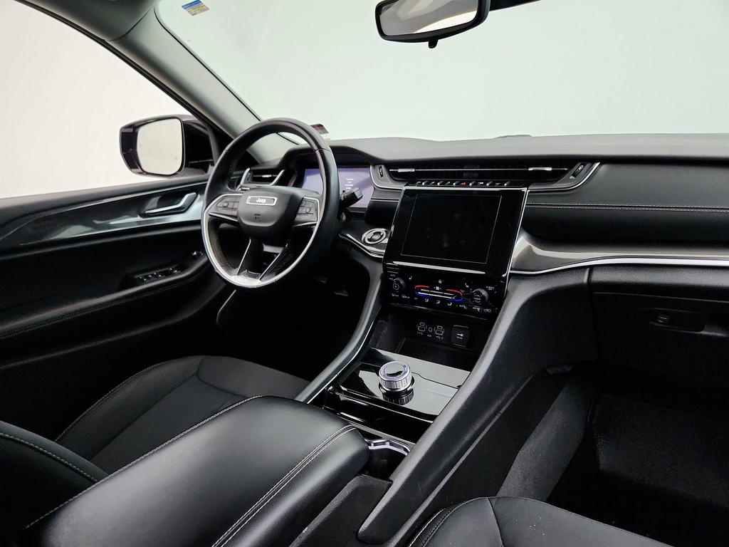 2021 Jeep Cherokee - $19,895