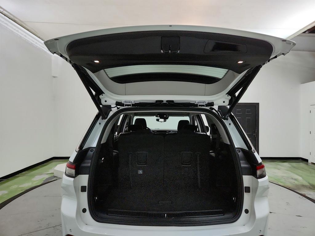 2021 Jeep Cherokee - $19,895