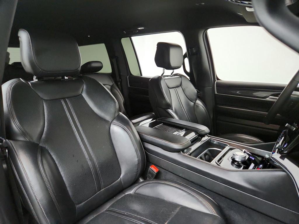 2023 Jeep Wagoneer - $34,995