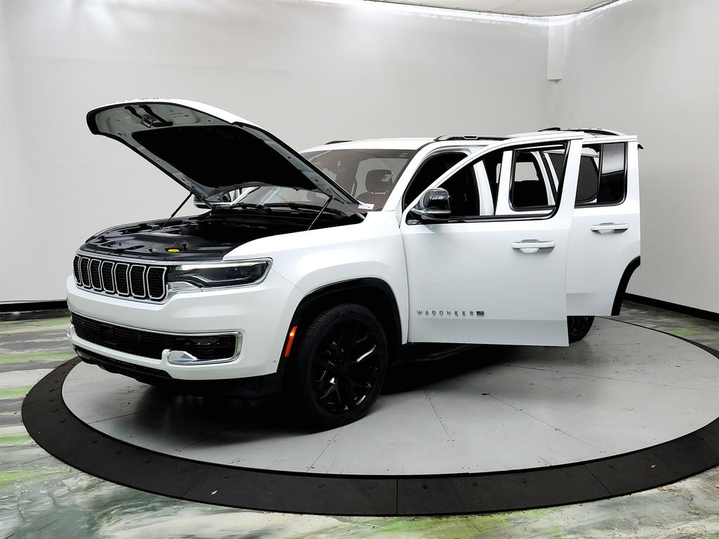 2023 Jeep Wagoneer - $34,995