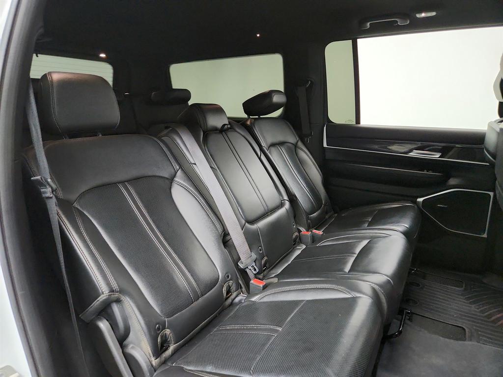 2023 Jeep Wagoneer - $34,995