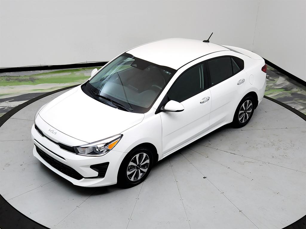 2023 Kia Rio - $10,750