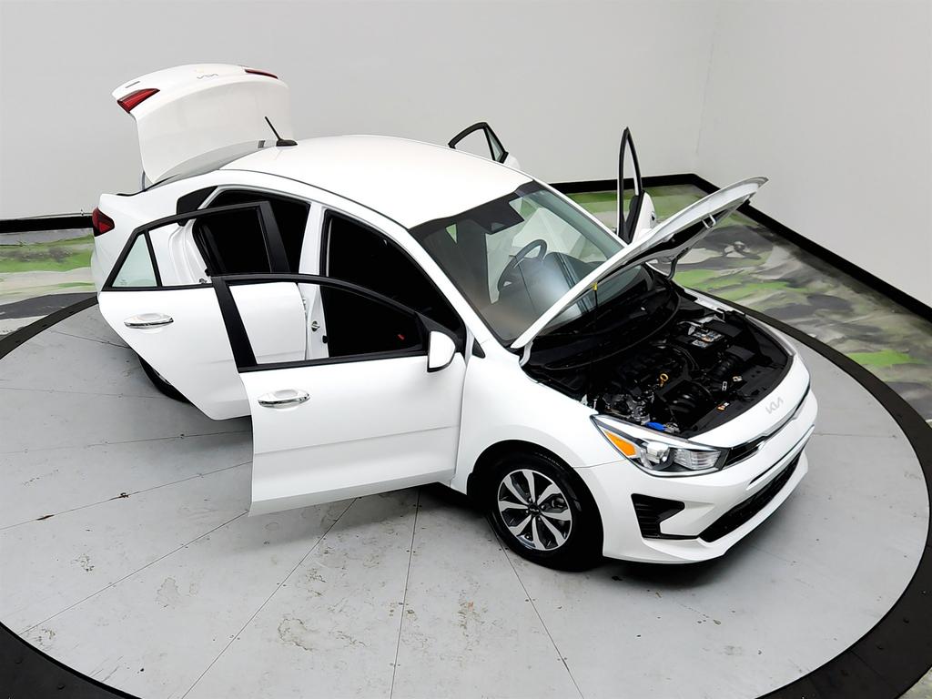 2023 Kia Rio - $10,750