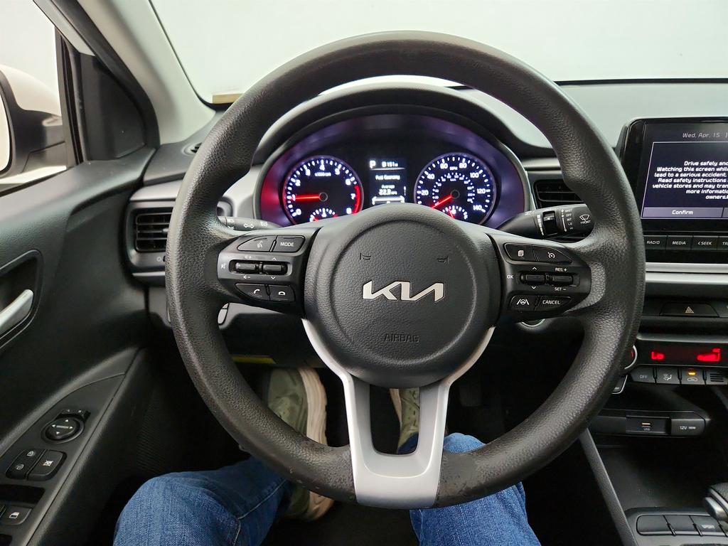 2023 Kia Rio - $10,750