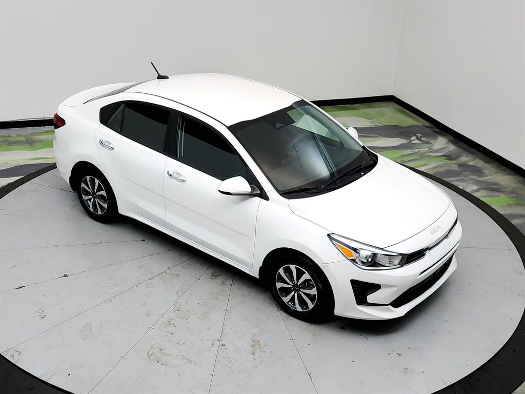 2023 Kia Rio - $10,750
