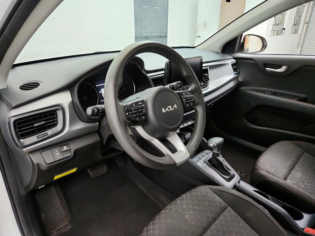 2023 Kia Rio - $10,750