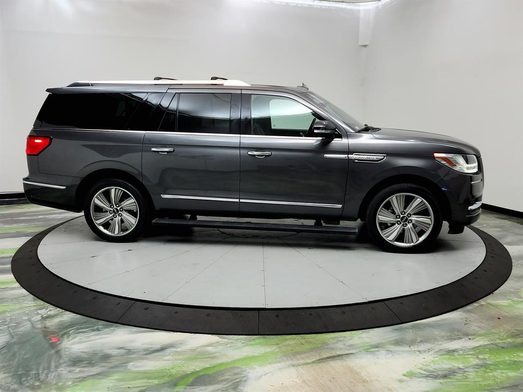 2018 Lincoln Navigator - $22,450