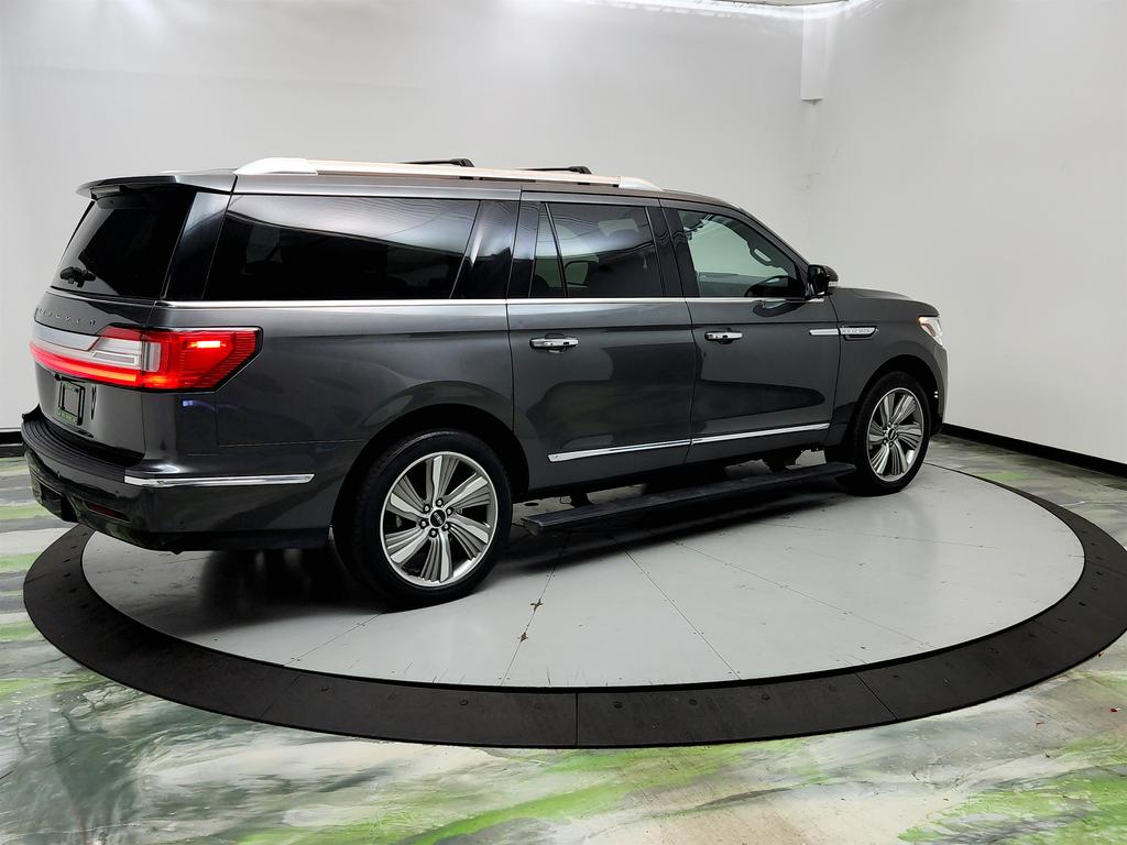 2018 Lincoln Navigator - $22,450