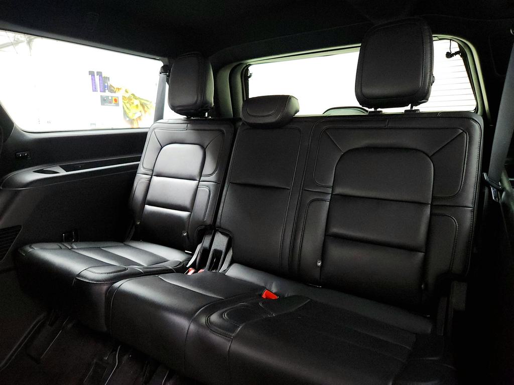 2018 Lincoln Navigator - $22,450