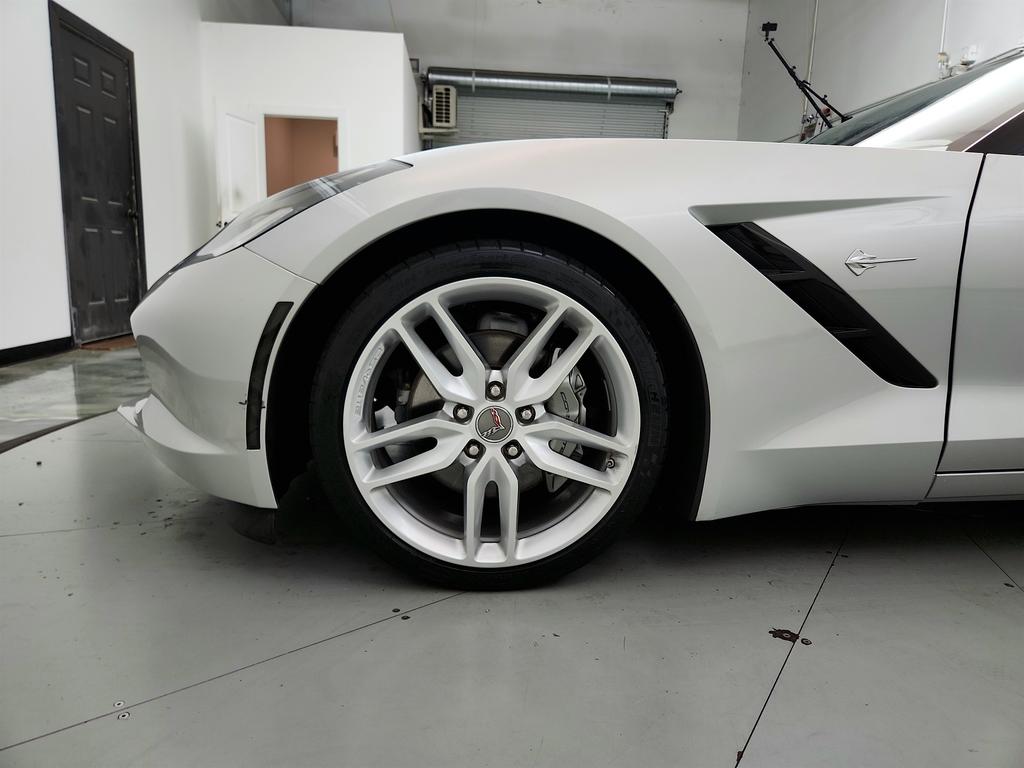 2015 Chevrolet Corvette - $36,995