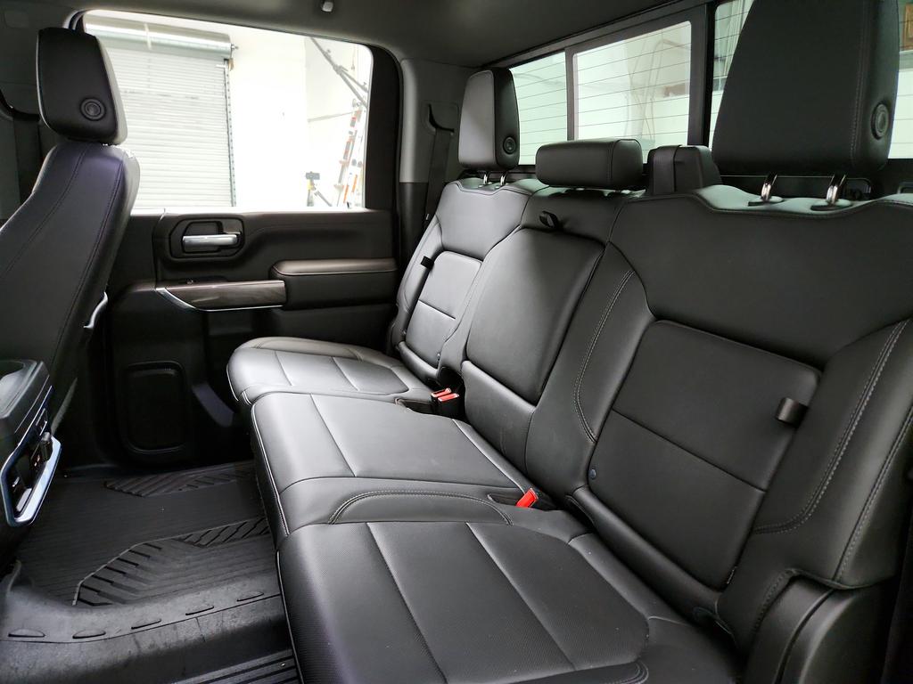 2020 Chevrolet Silverado - $38,495
