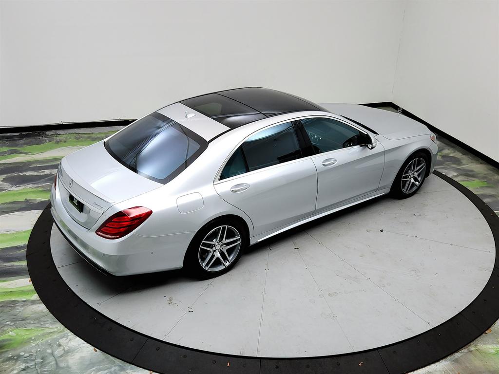 2015 Mercedes-Benz S-class - $18,850