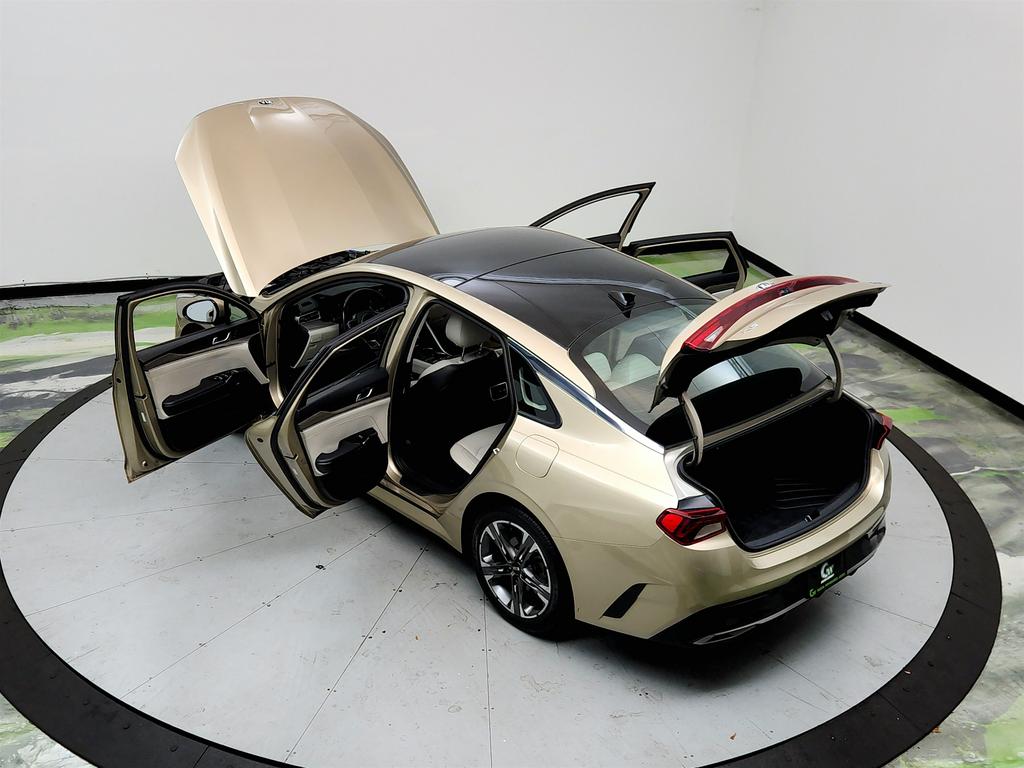 2021 Kia K5 - $11,350