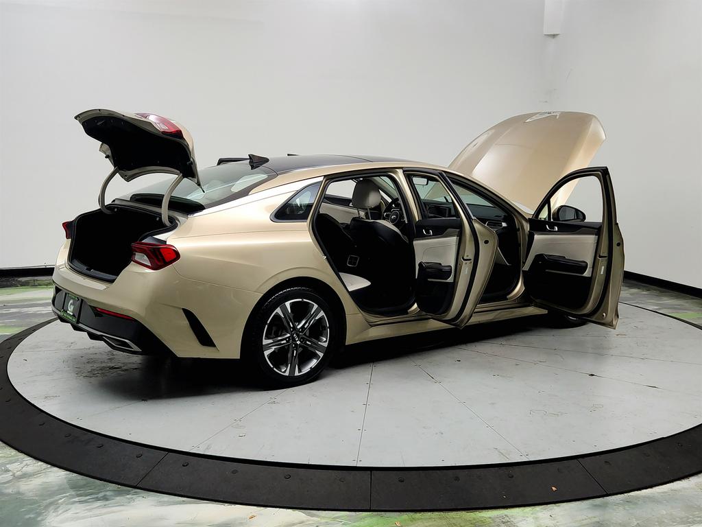 2021 Kia K5 - $11,350