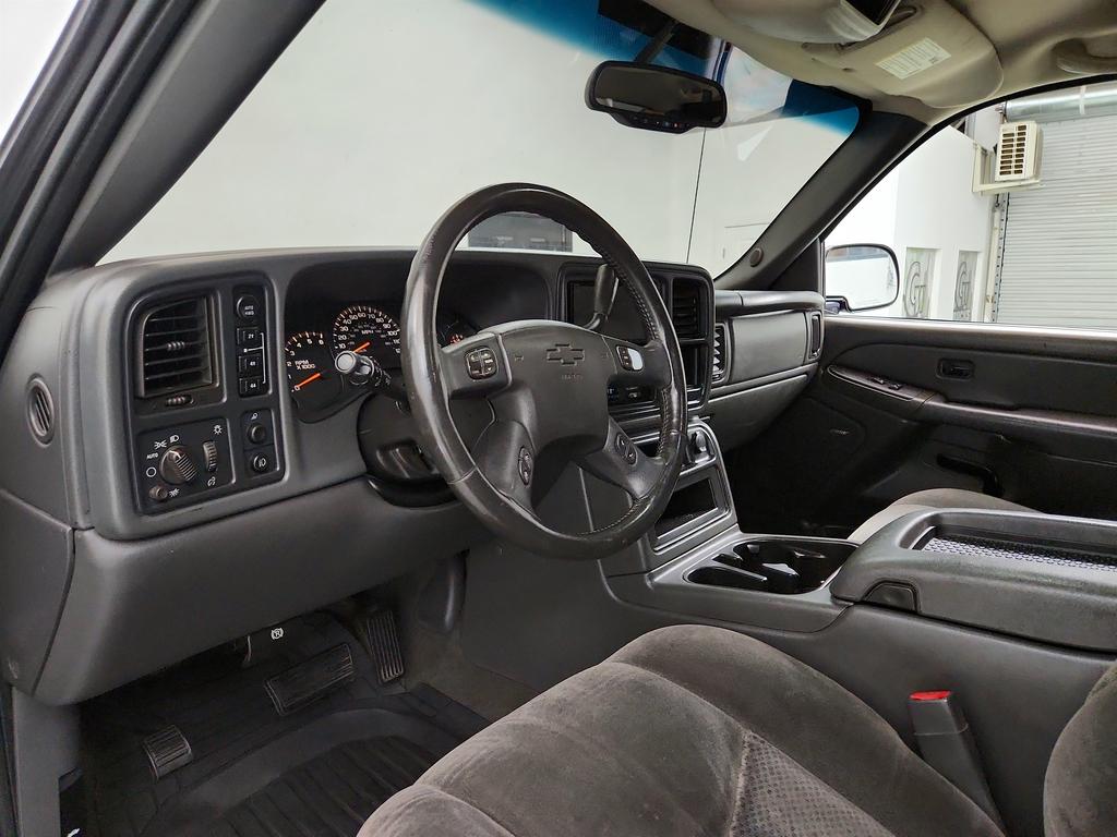 2005 Chevrolet Silverado - $8,495