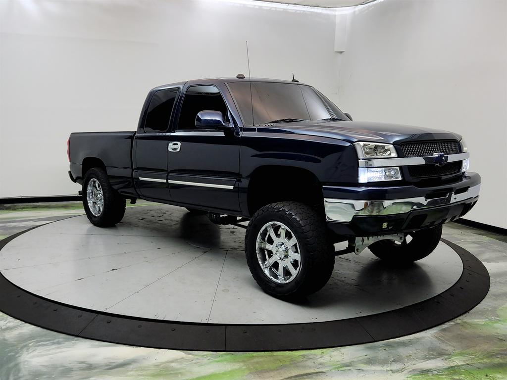 2005 Chevrolet Silverado 1500 - $8,495