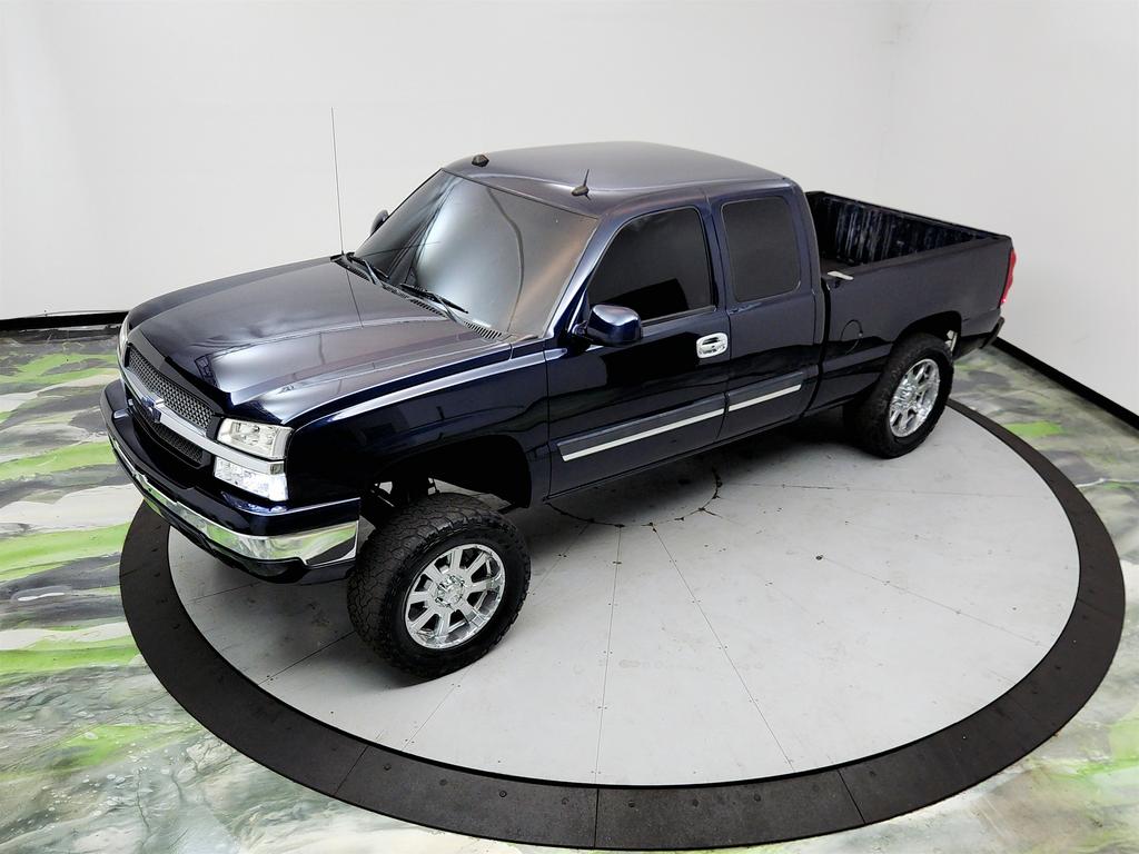 2005 Chevrolet Silverado 1500 - $8,495