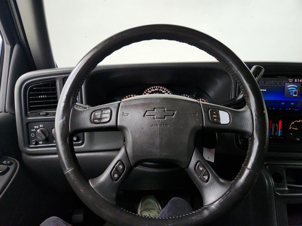2005 Chevrolet Silverado 1500 - $8,495