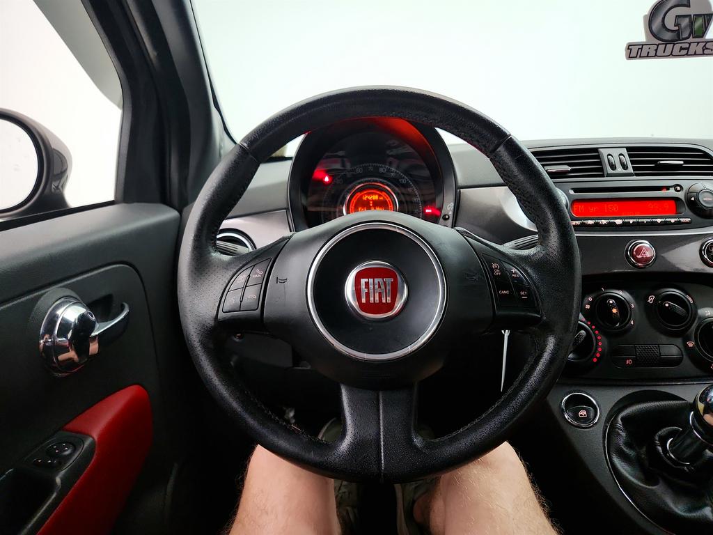 2014 FIAT 500 - $4,550