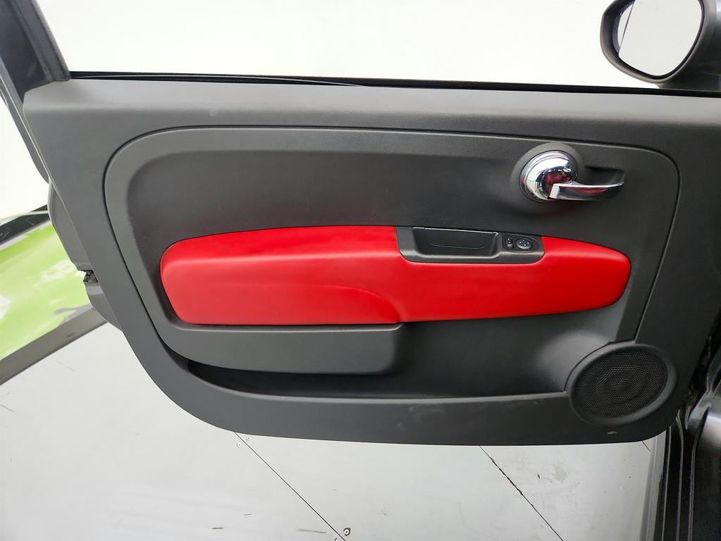 2014 FIAT 500 - $4,550