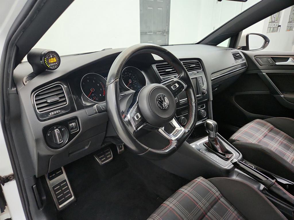 2017 Volkswagen Golf - $10,645
